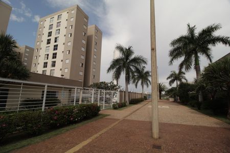 Apartamento para alugar com 53m², 2 quartos e 1 vagaFachada