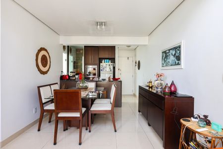 Sala de apartamento à venda com 2 quartos, 112m² em Vila Suzana, São Paulo
