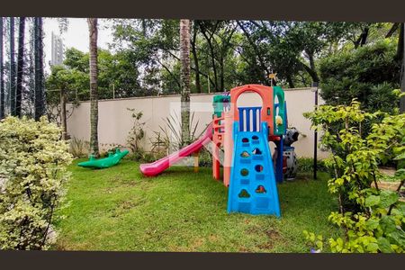 Apartamento à venda com 112m², 2 quartos e 3 vagasÁrea comum - Playground