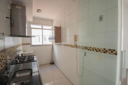 Apartamento para alugar com 48m², 2 quartos e 1 vagaCozinha e Área de Serviço