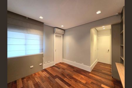 Apartamento para alugar com 228m², 4 quartos e 4 vagasSuíte 2