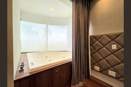Apartamento para alugar com 228m², 4 quartos e 4 vagasSuíte 3