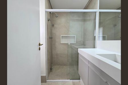 Apartamento para alugar com 228m², 4 quartos e 4 vagasBanheiro da Suíte 1