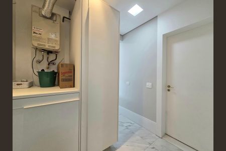 Apartamento para alugar com 228m², 4 quartos e 4 vagasÁrea de Serviço