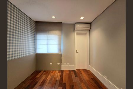 Apartamento para alugar com 228m², 4 quartos e 4 vagasSuíte 2