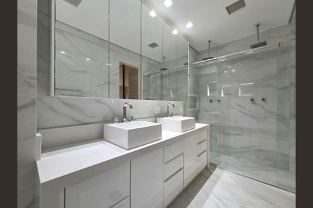 Apartamento para alugar com 228m², 4 quartos e 4 vagasBanheiro da Suíte 3