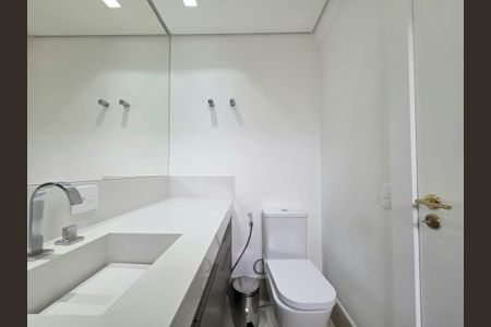 Apartamento para alugar com 228m², 4 quartos e 4 vagasBanheiro da Suíte 4