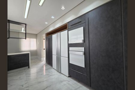 Apartamento para alugar com 228m², 4 quartos e 4 vagasCozinha