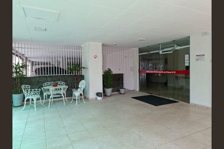 Apartamento para alugar com 112m², 3 quartos e 1 vaga Apartamento para alugar com 112m², 3 quartos e 1 vagaHall de Entrada