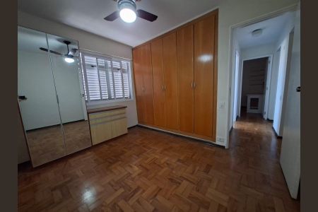 Apartamento para alugar com 112m², 3 quartos e 1 vaga Apartamento para alugar com 112m², 3 quartos e 1 vagaQuarto