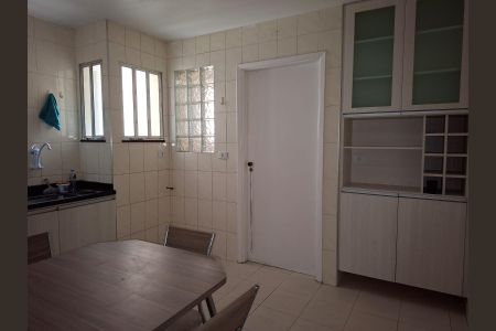 Apartamento para alugar com 112m², 3 quartos e 1 vaga Apartamento para alugar com 112m², 3 quartos e 1 vagaCozinha