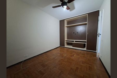Apartamento para alugar com 112m², 3 quartos e 1 vaga Apartamento para alugar com 112m², 3 quartos e 1 vagaQuarto