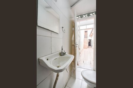 Casa para alugar com 160m², 4 quartos e 1 vagaBanheiro 2