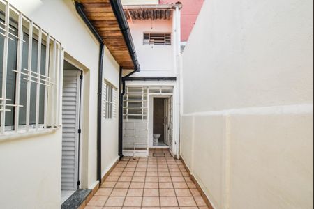 Casa para alugar com 160m², 4 quartos e 1 vagaQuintal