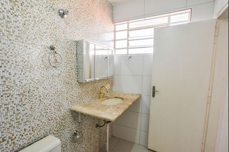 Casa para alugar com 160m², 4 quartos e 1 vagaBanheiro da Suíte