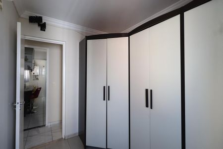 Apartamento à venda com 66m², 3 quartos e 2 vagasQuarto 3