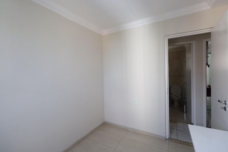 Apartamento à venda com 66m², 3 quartos e 2 vagasQuarto 2
