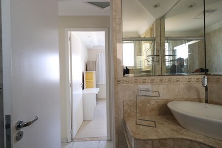 Apartamento à venda com 66m², 3 quartos e 2 vagasBanheiro Social