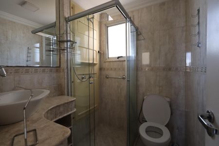 Apartamento à venda com 66m², 3 quartos e 2 vagasBanheiro Social