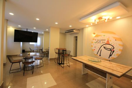 Apartamento à venda com 66m², 3 quartos e 2 vagasÁrea comum - Salão de festas