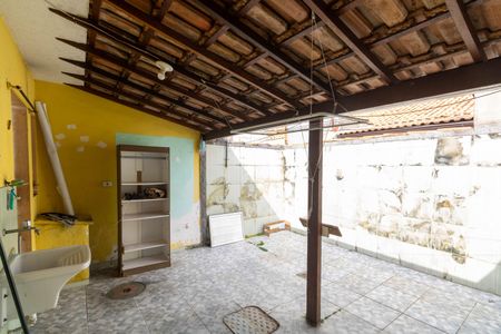 Casa de condomínio para alugar com 56m², 2 quartos e 2 vagasCozinha e Área de Serviço