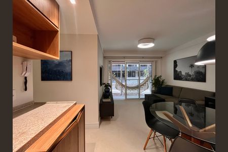 Apartamento para alugar com 65m², 2 quartos e 1 vaga Apartamento para alugar com 65m², 2 quartos e 1 vagaCozinha