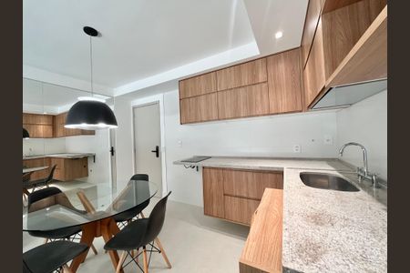 Apartamento para alugar com 65m², 2 quartos e 1 vagaCozinha