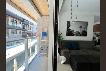 Apartamento para alugar com 65m², 2 quartos e 1 vagaSala 