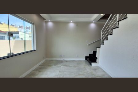 Sala de casa para alugar com 2 quartos, 125m² em Vila Vivaldi, São Bernardo do Campo