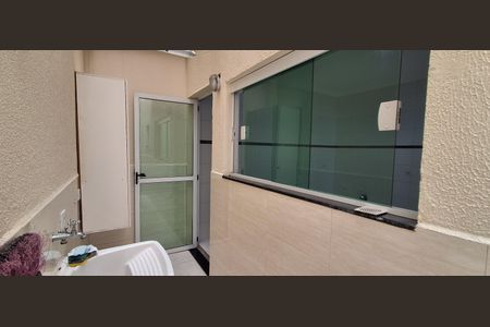 Casa para alugar com 125m², 2 quartos e 4 vagas Casa para alugar com 125m², 2 quartos e 4 vagasÁrea de Serviço