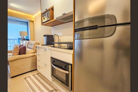 Apartamento à venda com 28m², 1 quarto e sem vaga Apartamento à venda com 28m², 1 quarto e sem vagaSala/Cozinha