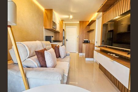 Apartamento à venda com 28m², 1 quarto e sem vaga Apartamento à venda com 28m², 1 quarto e sem vagaSala/Cozinha