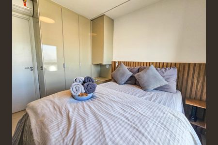 Apartamento à venda com 28m², 1 quarto e sem vaga Apartamento à venda com 28m², 1 quarto e sem vagaSuíte