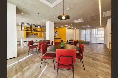 Apartamento à venda com 28m², 1 quarto e sem vaga Apartamento à venda com 28m², 1 quarto e sem vagaÁrea comum - Salão de festas