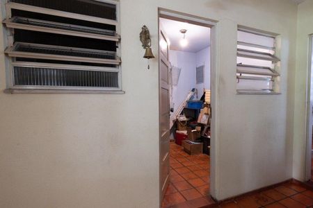 Casa para alugar com 330m², 5 quartos e 5 vagas