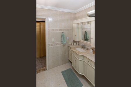 Casa para alugar com 330m², 5 quartos e 5 vagas