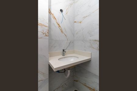 Apartamento à venda com 45m², 2 quartos e sem vagaBanheiro