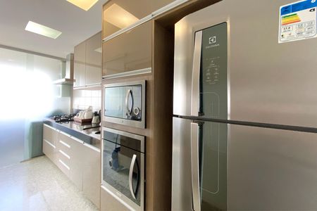 Apartamento à venda com 100m², 3 quartos e 2 vagasCozinha