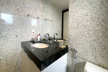 Apartamento à venda com 100m², 3 quartos e 2 vagasBanheiro