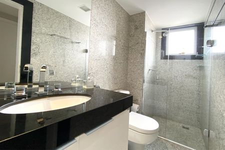 Apartamento à venda com 100m², 3 quartos e 2 vagasBanheiro
