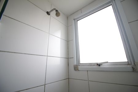 Banheiro de apartamento à venda com 2 quartos, 45m² em Anil, Rio de Janeiro