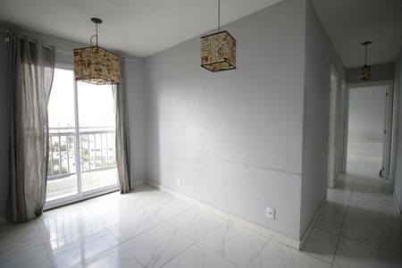 Sala de apartamento para alugar com 2 quartos, 45m² em Anil, Rio de Janeiro