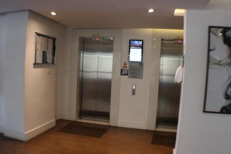 Apartamento para alugar com 42m², 1 quarto e 1 vagaHall de entrada