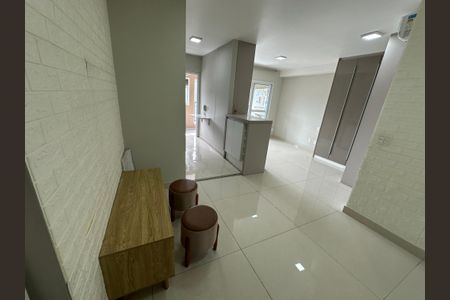 Sala de apartamento para alugar com 1 quarto, 42m² em Empresarial 18 do Forte, Barueri
