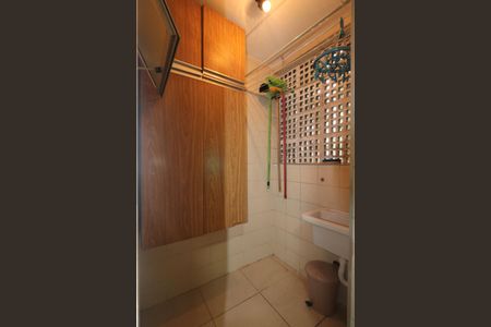 Apartamento à venda com 56m², 2 quartos e 1 vaga Apartamento à venda com 56m², 2 quartos e 1 vagaÁrea de Serviço