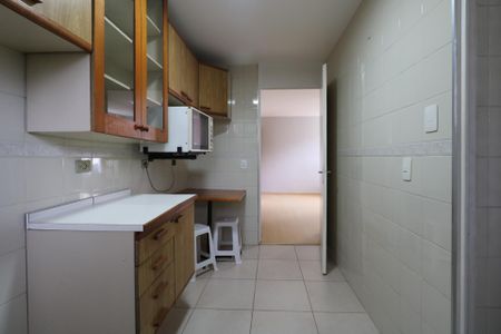 Apartamento à venda com 56m², 2 quartos e 1 vaga Apartamento à venda com 56m², 2 quartos e 1 vagaCozinha