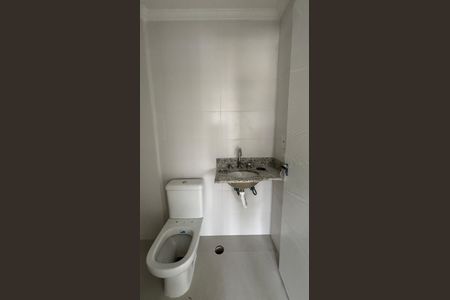 Apartamento para alugar com 56m², 2 quartos e 1 vaga Apartamento para alugar com 56m², 2 quartos e 1 vagaBanheiro