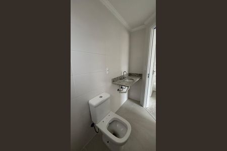 Apartamento para alugar com 56m², 2 quartos e 1 vaga Apartamento para alugar com 56m², 2 quartos e 1 vagaBanheiro da Suíte