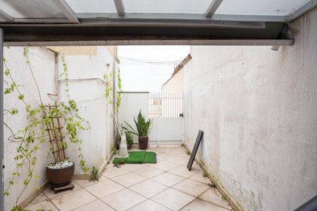 Casa para alugar com 250m², 3 quartos e 3 vagas Casa para alugar com 250m², 3 quartos e 3 vagasQuintal