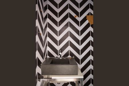 Casa para alugar com 250m², 3 quartos e 3 vagas Casa para alugar com 250m², 3 quartos e 3 vagasLavabo 1